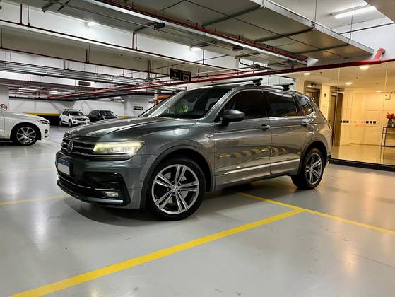 VOLKSWAGEN TIGUAN 2.0 350 TSI GASOLINA ALLSPACE R-LINE 4MOTION DSG VOLKSWAGEN TIGUAN 2.0 350 TSI GASOLINA ALLSPACE R-LINE 4MOTION DSG
